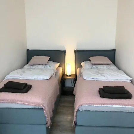 Apartament Lux Basen Pięć Mórz Sianożęty