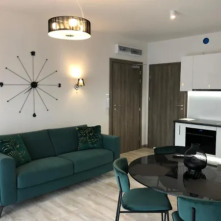 Apartament Lux Basen Pięć Mórz *